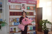 «Жауһар жырды жүрегінде тербеген» «Жауһар жырды жүрегінде тербеген»